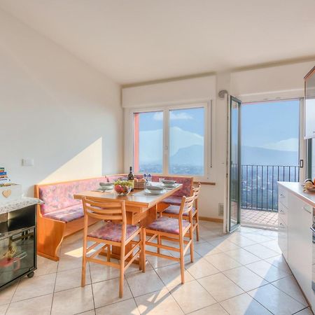 Lake View Dom-Us Apartment - Happy Rentals 加尔达湖滨 外观 照片