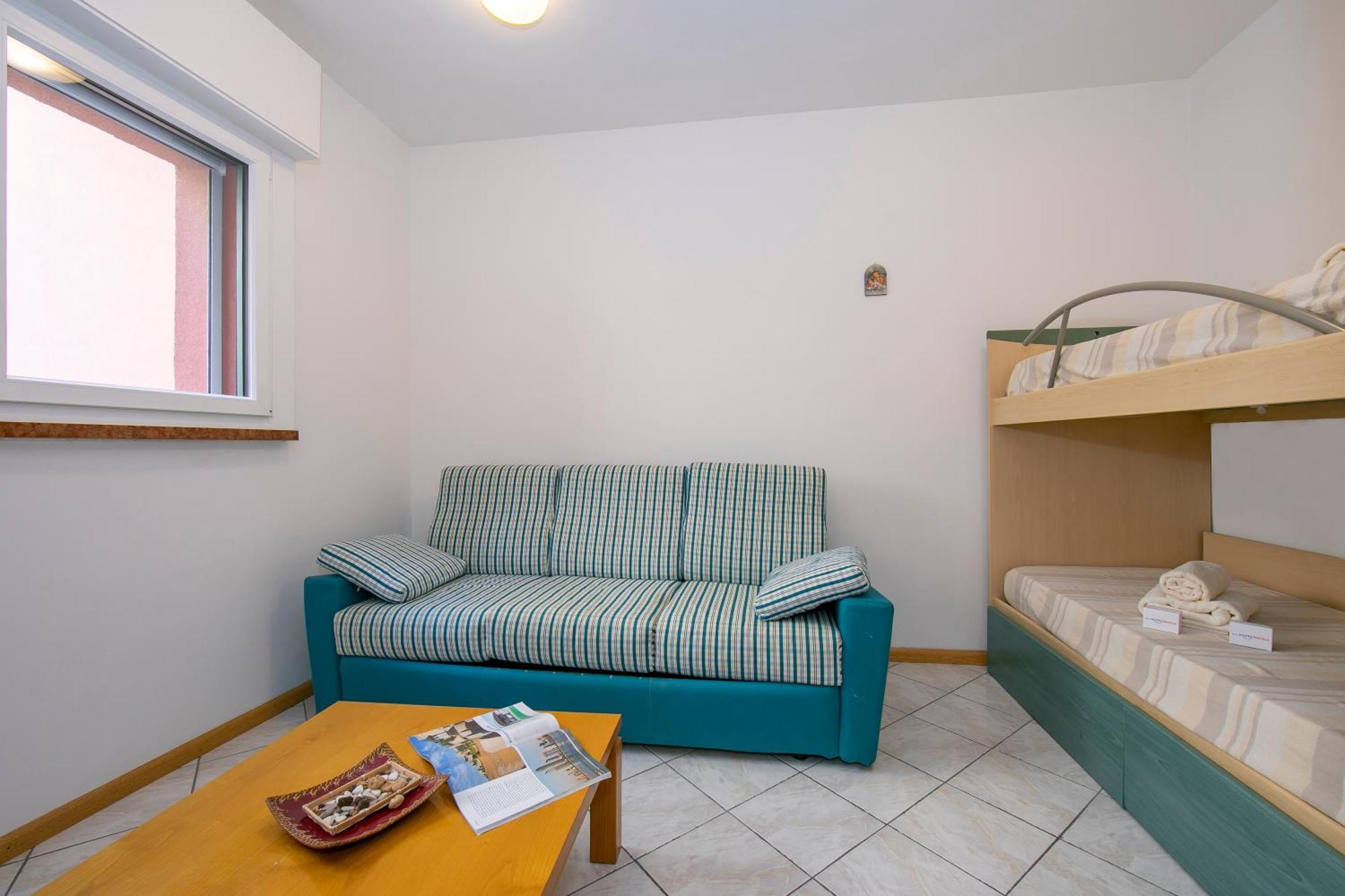 Lake View Dom-Us Apartment - Happy Rentals 加尔达湖滨 外观 照片
